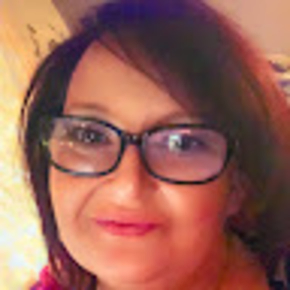 Meet your Posher, Marlene - Picture 1 of 1